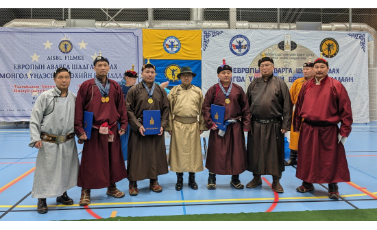 Монгол Бахархлын өдрийг тохиолдуулан Шведийн Хаант Улсад бөхийн барилдаан болов.